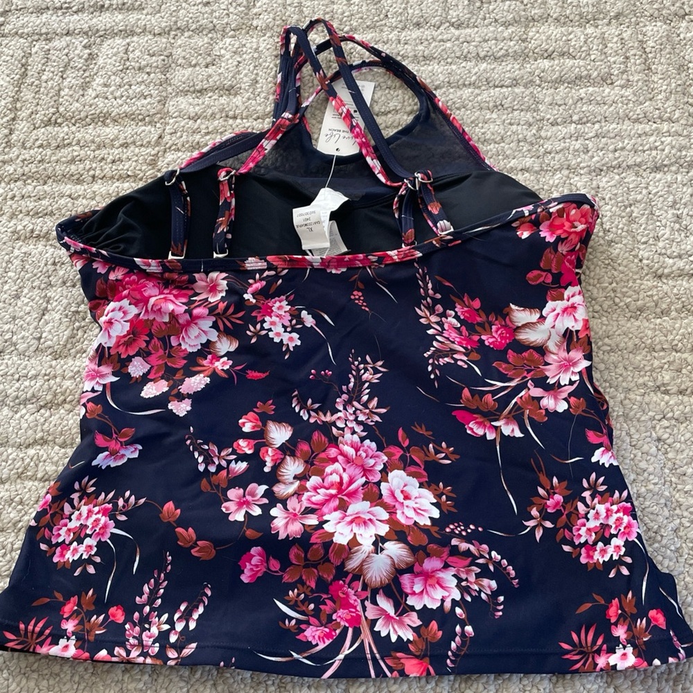 Cupshe Navy Floral Tankini Top with Pink and White Blossoms - Picture 2 of 6